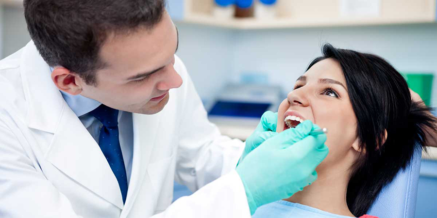 oral-cancer-screening-dentist